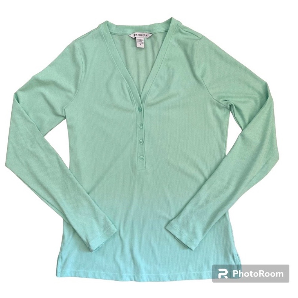 Athleta Uptempo Ribbed Henley Seafoam Green V-Neck Top Size Medium
